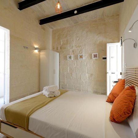 Private Rooms With Bathroom In فاليتا المظهر الخارجي الصورة