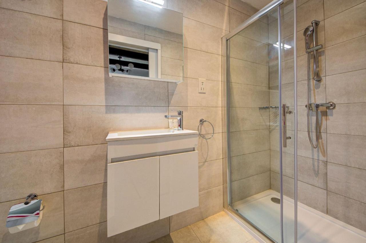 Private Rooms With Bathroom In فاليتا المظهر الخارجي الصورة